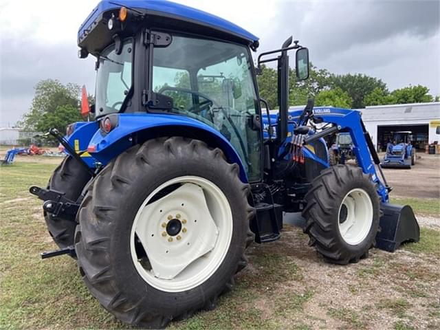 Image of New Holland Workmaster 105 equipment image 2