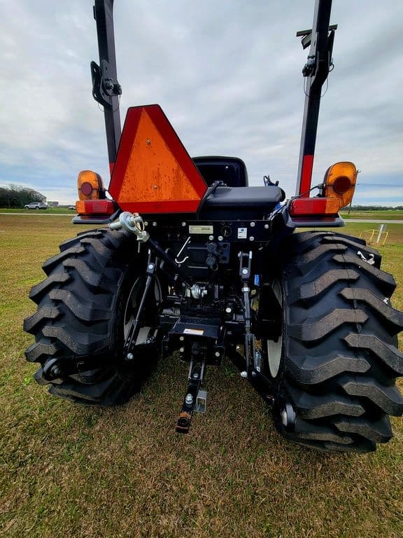 Image of New Holland Workmaster 40 equipment image 3