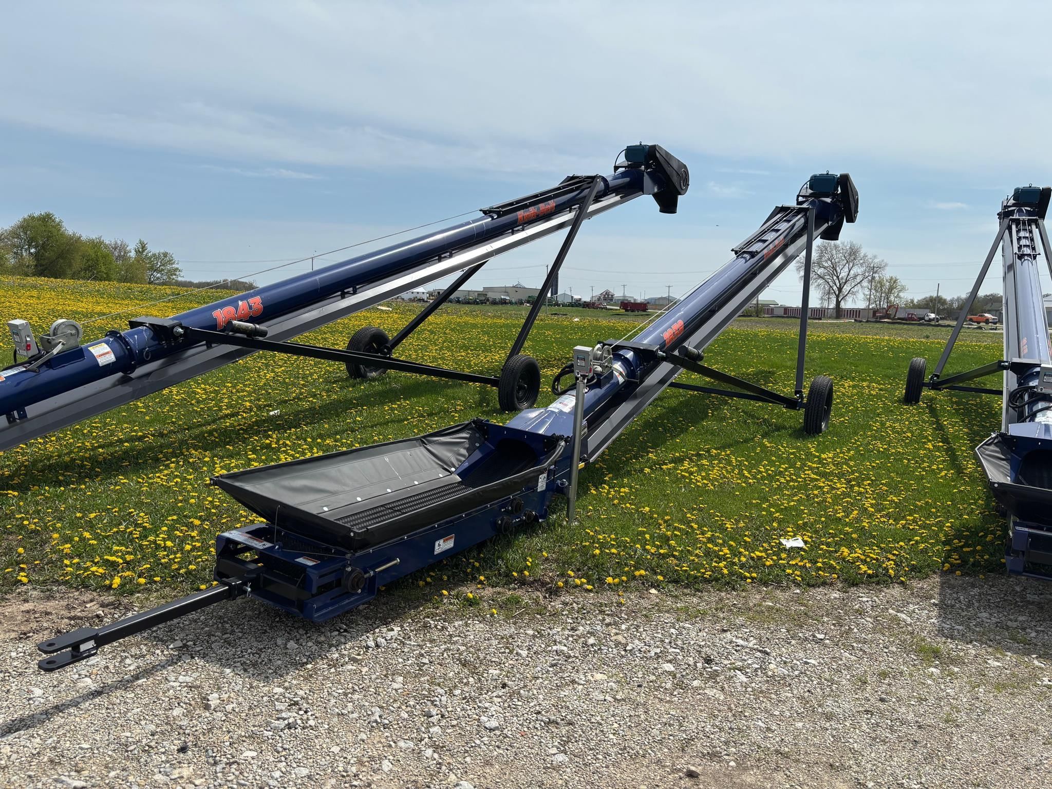 2024 Norwood 1843 Equipment Image0