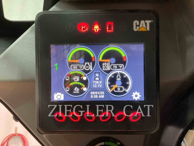 Image of Caterpillar 299D3XE equipment image 4