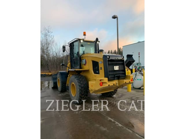 Image of Caterpillar 930 equipment image 3