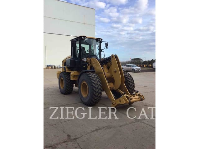 Image of Caterpillar 930 equipment image 1