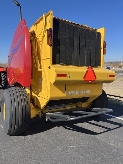 Image of New Holland RB560 Image 1
