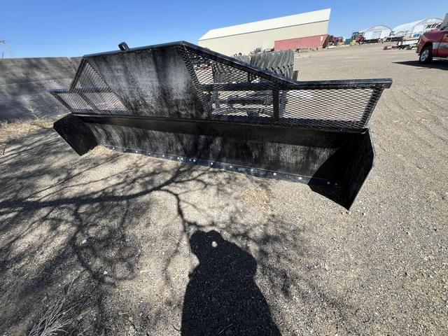 Image of Otter Dozer Blade equipment image 2