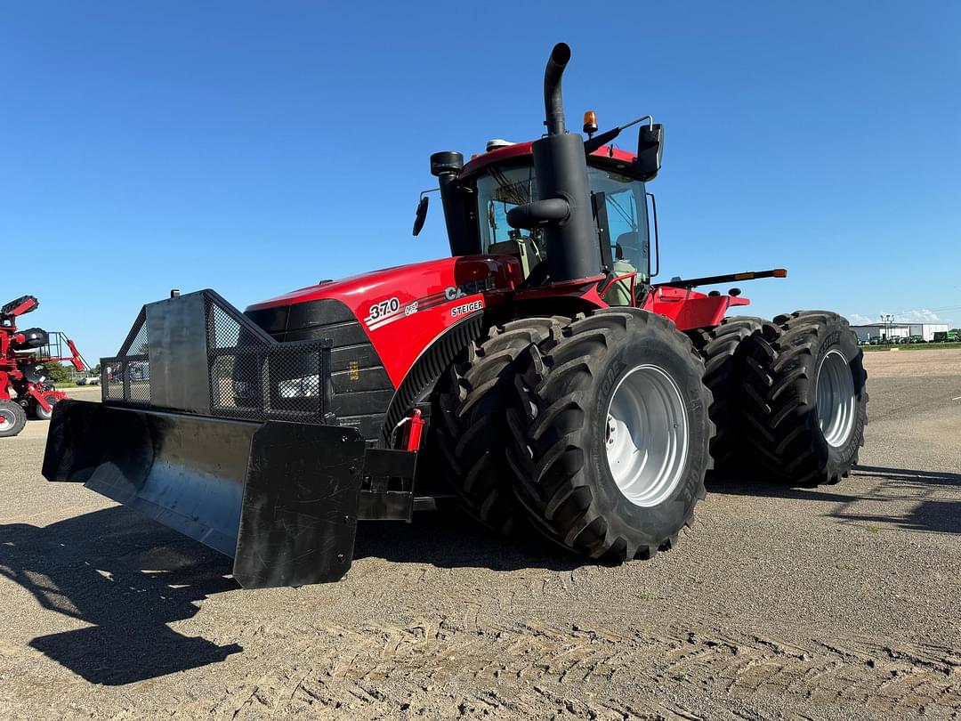 Image of Case IH Steiger 370 Image 1