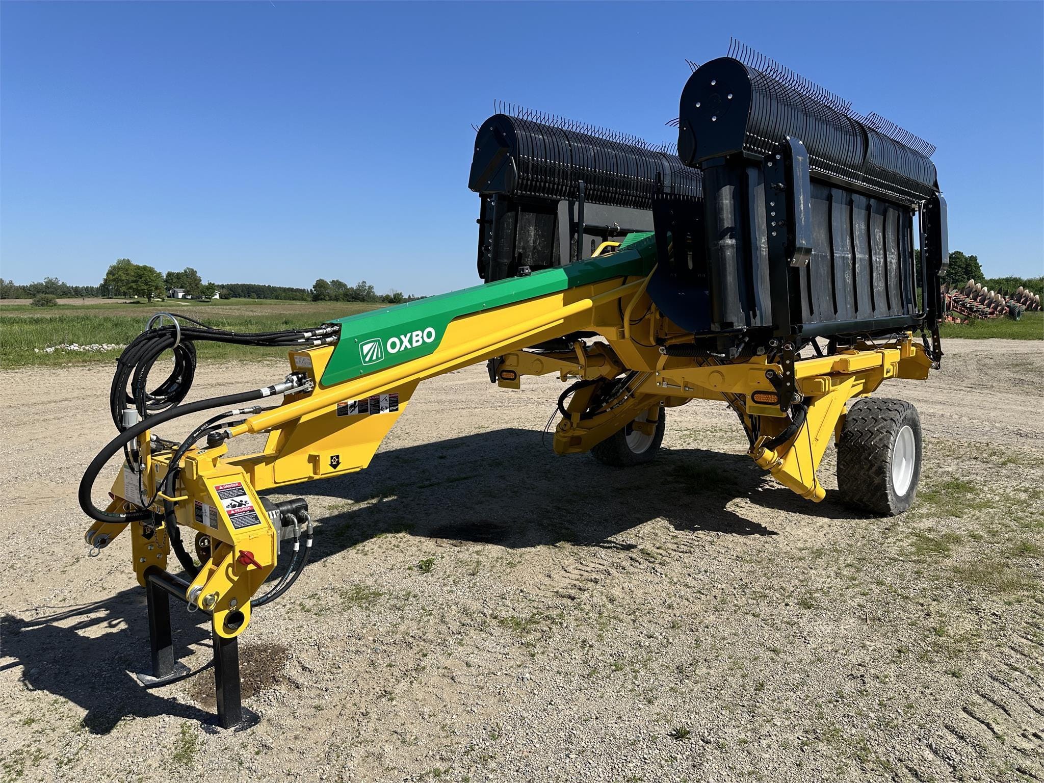 2024 Oxbo 2228 Equipment Image0