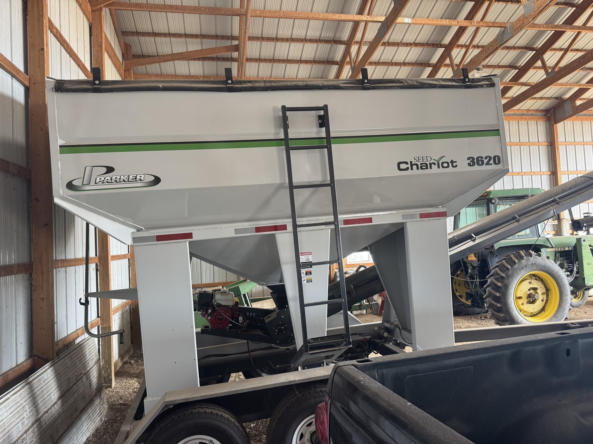 2024 Parker 3620 Equipment Image0