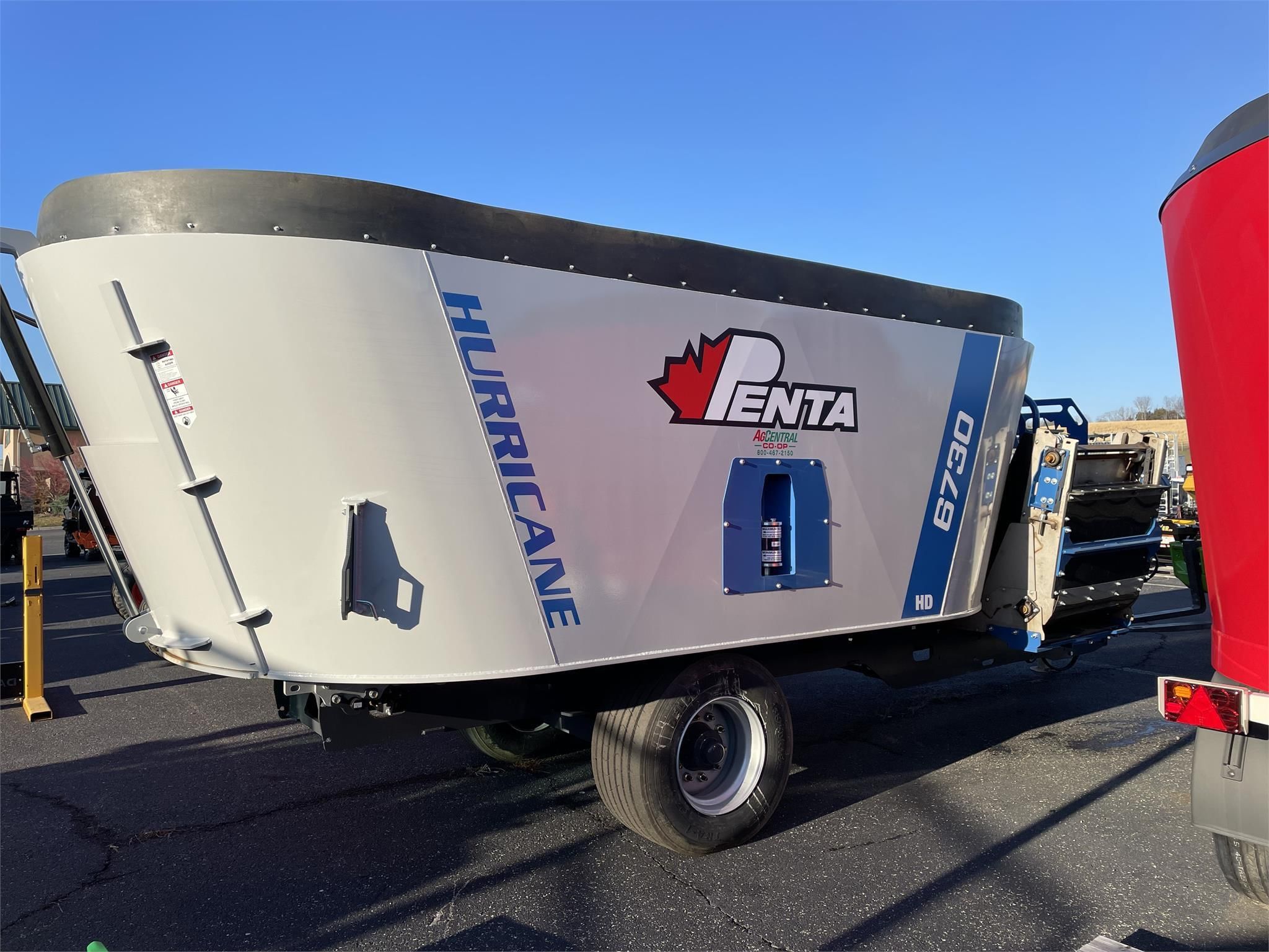 2024 Penta 6730 Equipment Image0