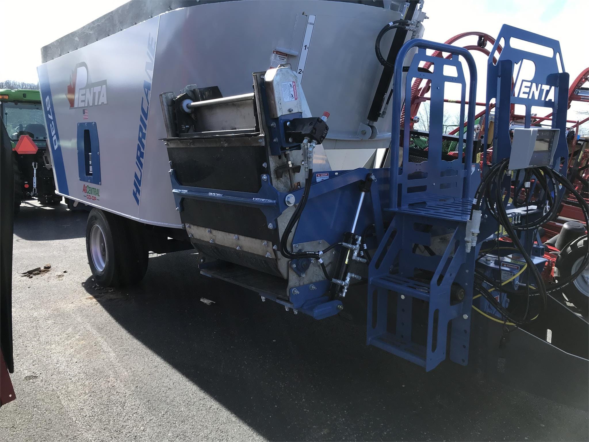 2024 Penta 6730 Equipment Image0