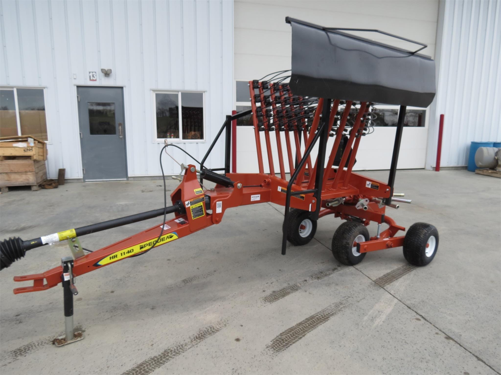 2024 Pequea HR1140 Equipment Image0
