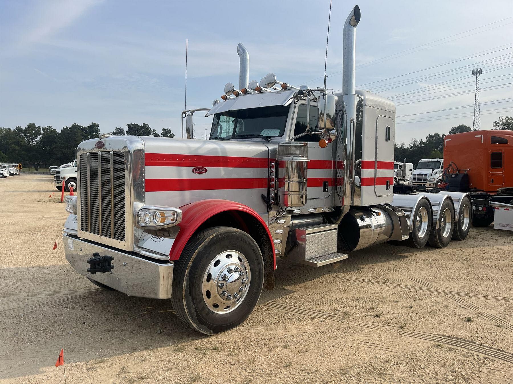 SOLD - 2024 Peterbilt 389 Other Equipment Trucks | Tractor Zoom