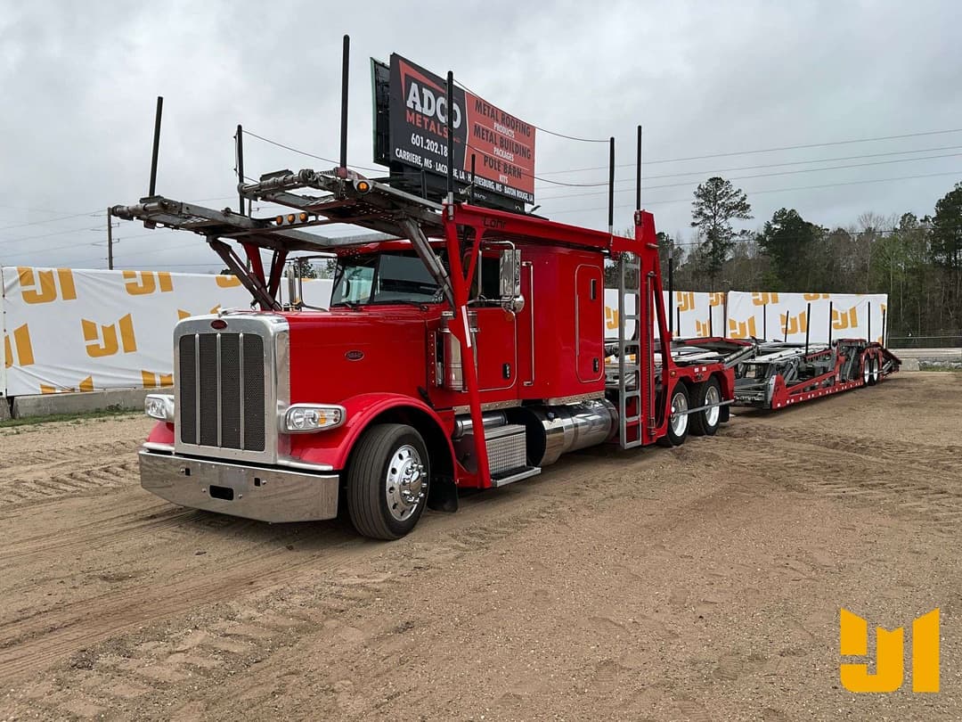Image of Peterbilt 389 Primary image