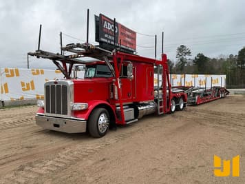 Main image Peterbilt 389
