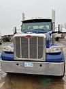 Thumbnail image Peterbilt 567 3