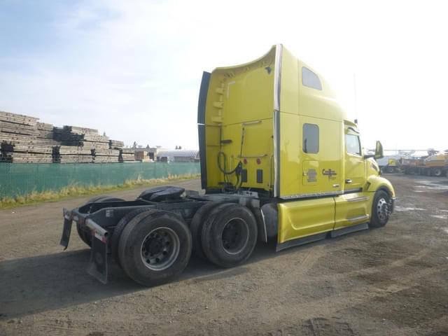 Image of Peterbilt 579 equipment image 2