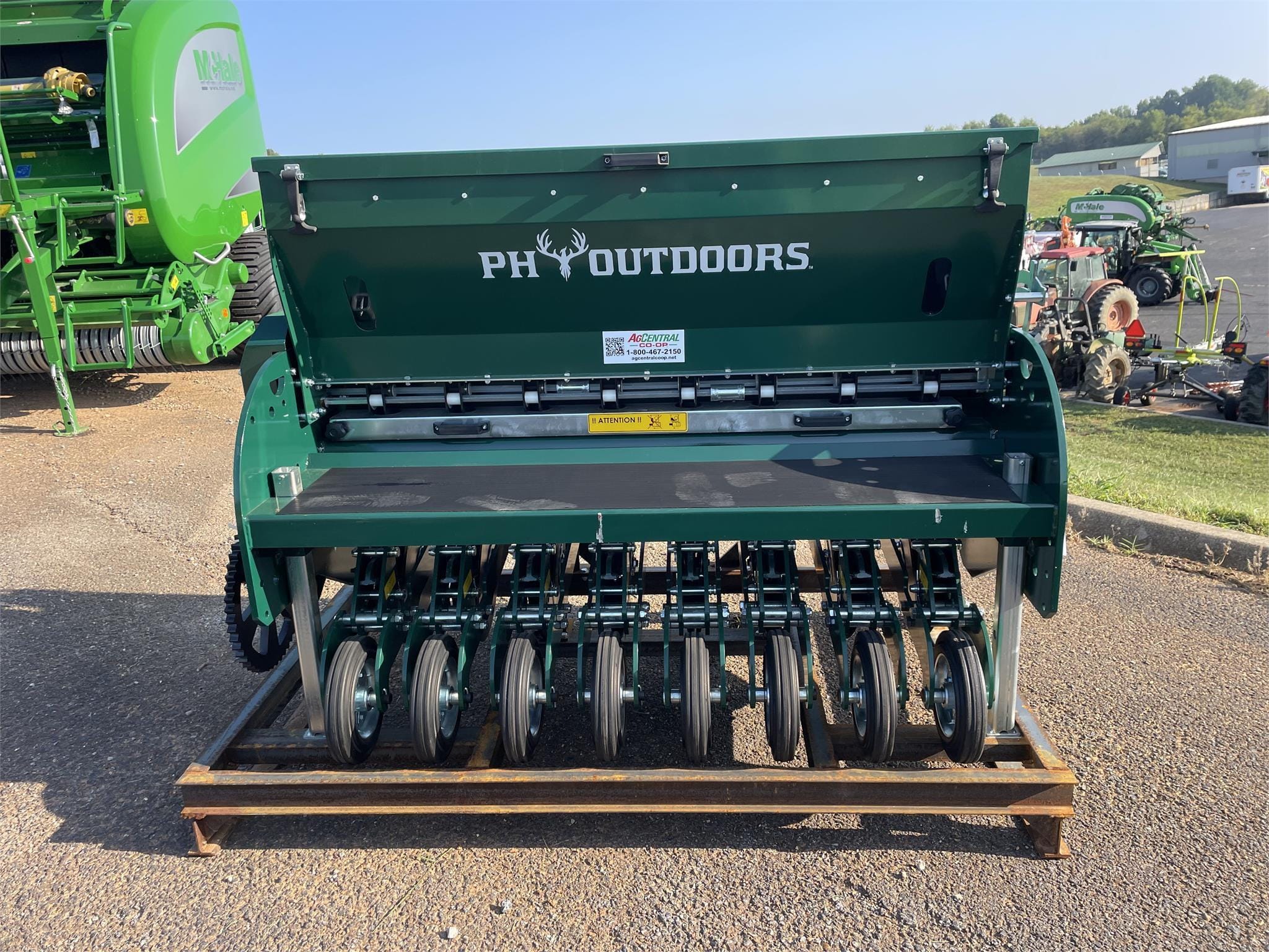 2024 PH Outdoors G5 Equipment Image0