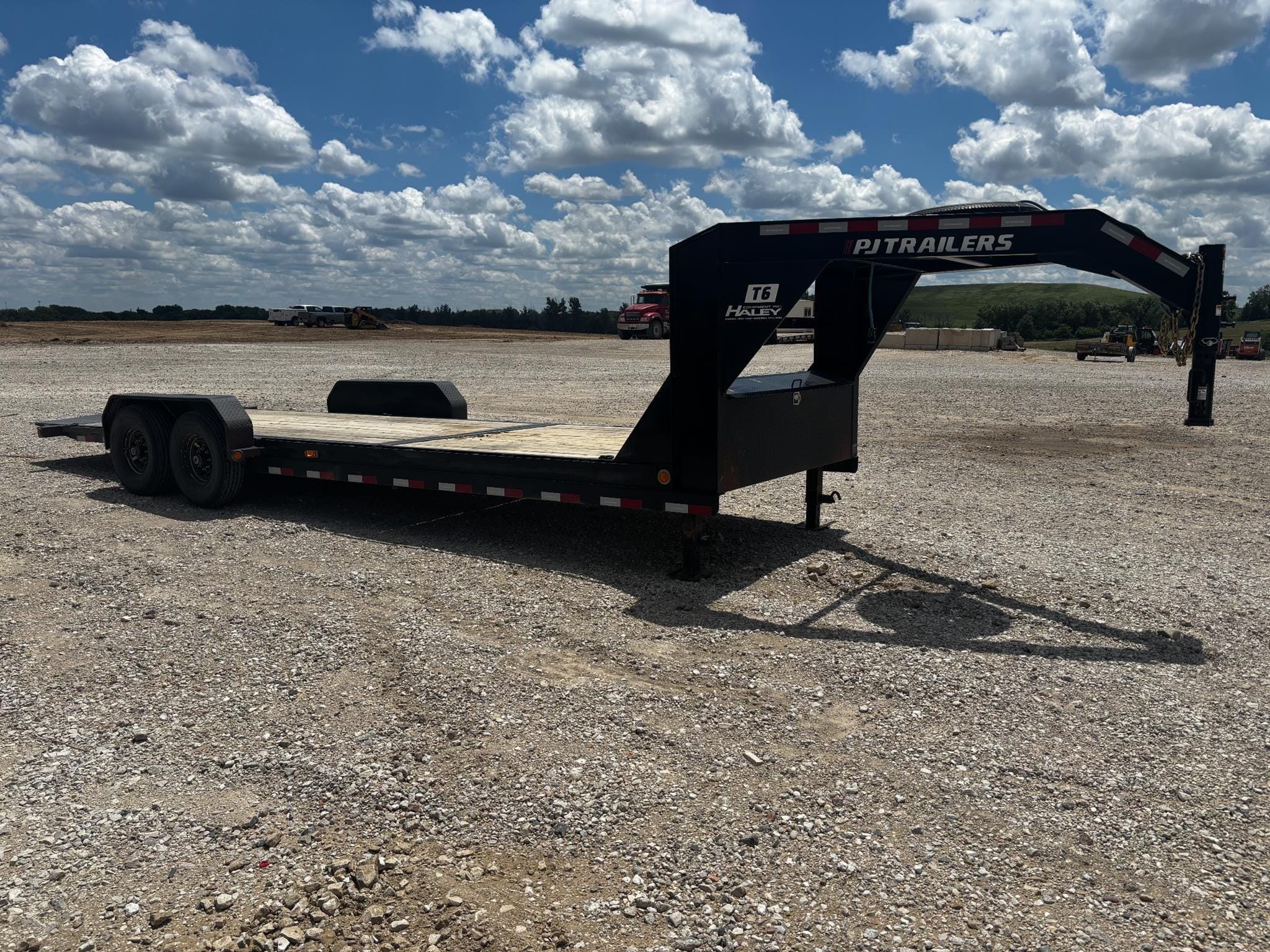 2024 PJ T6-24 Equipment Image0