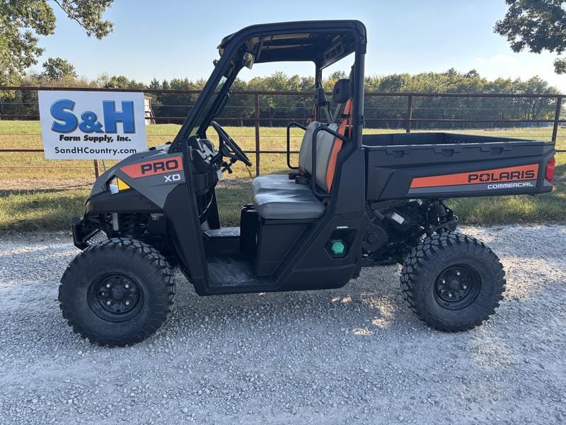 2024 Polaris Commercial Pro XD Equipment Image0