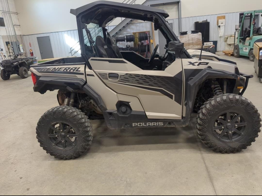 2024 Polaris General XP 1000 Ultimate Equipment Image0