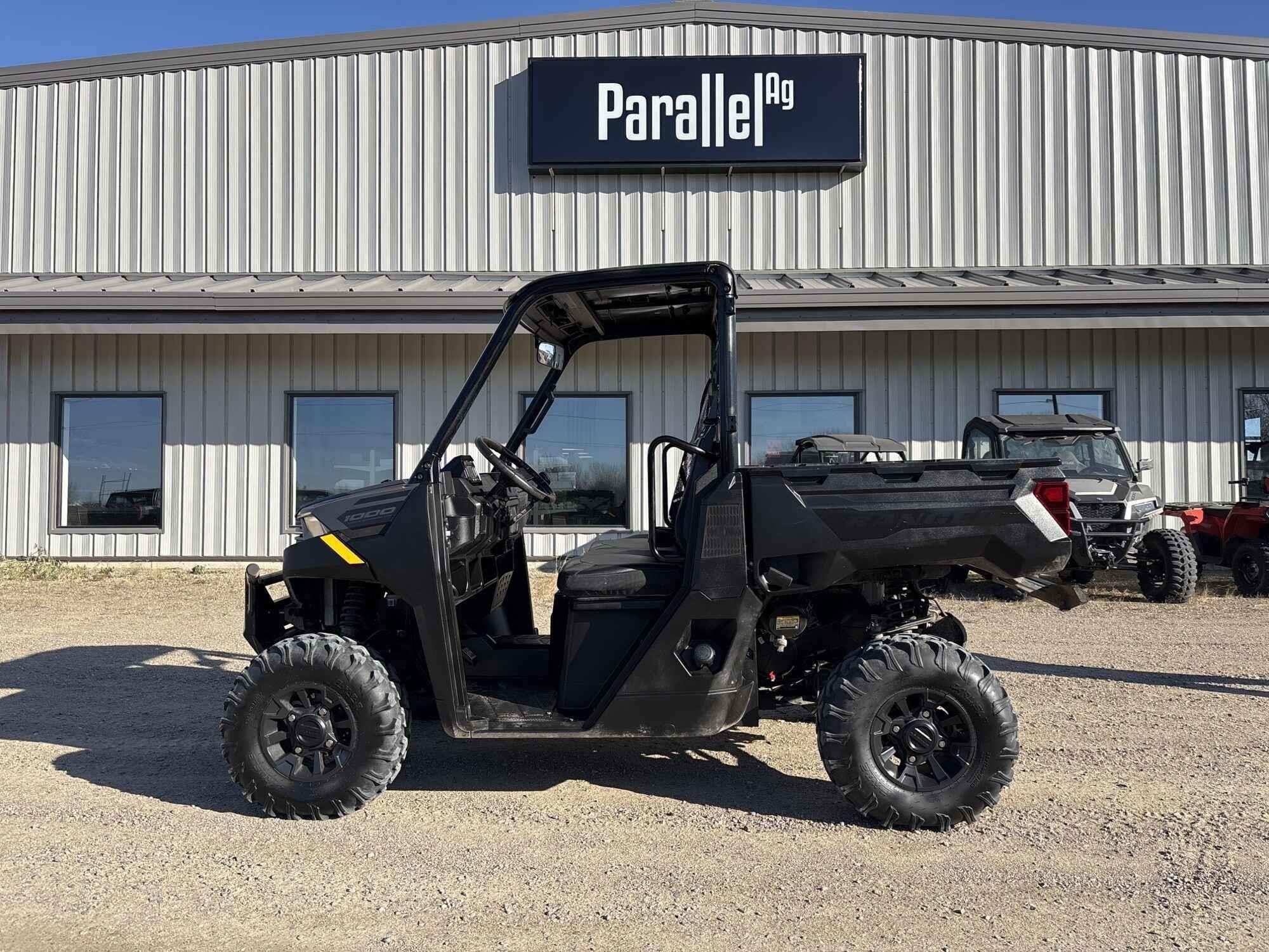 2024 Polaris Ranger 1000 Premium Equipment Image0