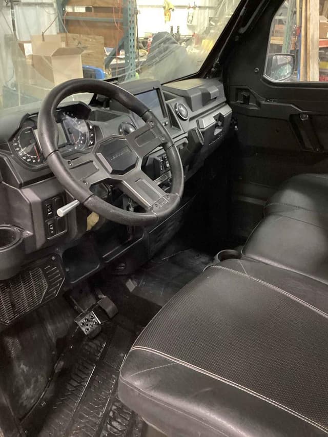 Image of Polaris Ranger Crew XP 1000 EPS Northstar equipment image 1