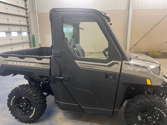 Image of Polaris Ranger XP 1000 Northstar Premium equipment image 1