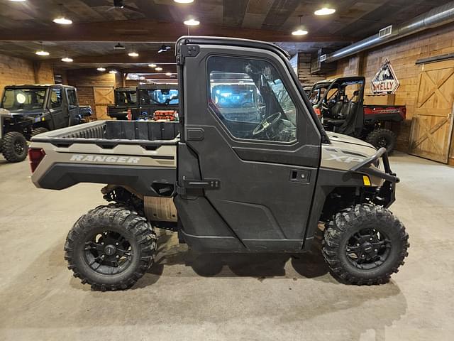 Image of Polaris Ranger XP 1000 equipment image 2