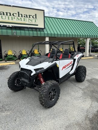 2024 Polaris Razor XP 1000 Equipment Image0