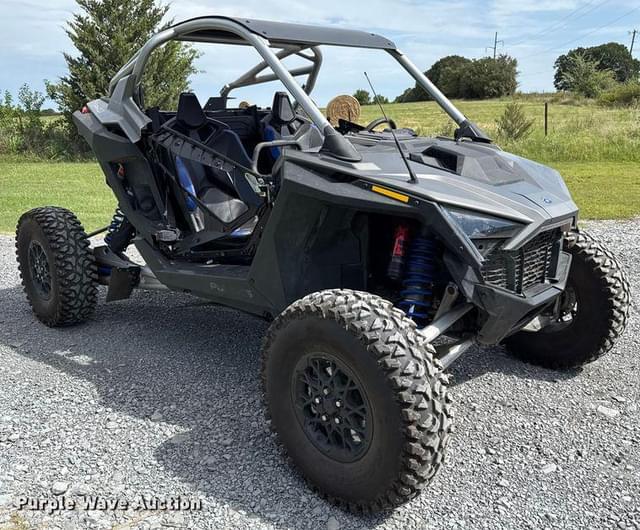 Image of Polaris RZR Pro R4 equipment image 2