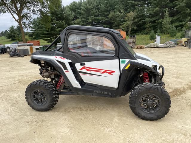 Image of Polaris RZR XP 1000 equipment image 3