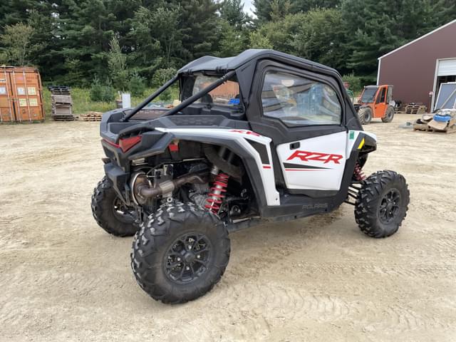 Image of Polaris RZR XP 1000 equipment image 4