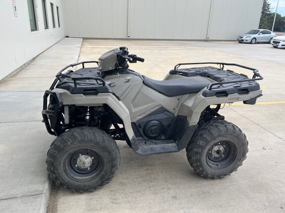 Image of Polaris Sportsman 570 EPS equipment image 1