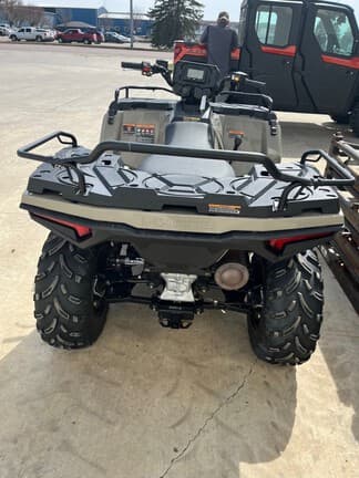 Image of Polaris Sportsman 570 EPS equipment image 3