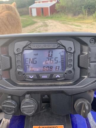 Image of Polaris Sportsman 850 equipment image 2