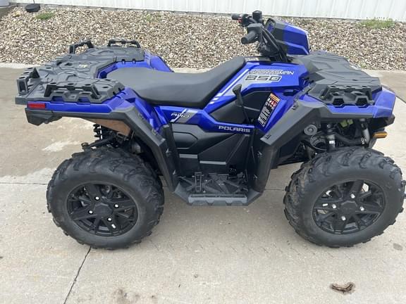Image of Polaris Sportsman 850 equipment image 2
