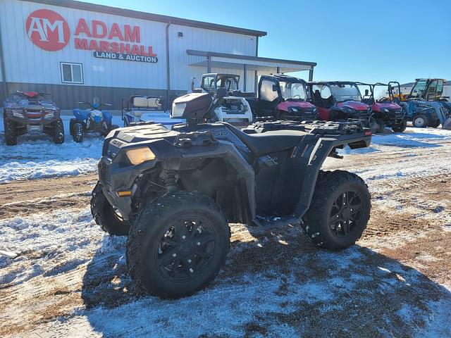 Image of Polaris Sportsman 850 equipment image 1