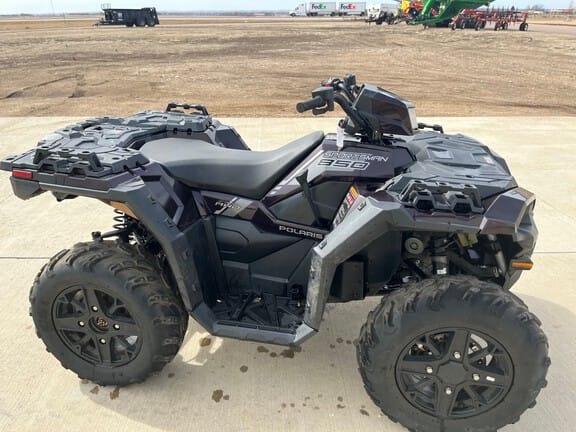 2024 Polaris Sportsman 850 Premium Equipment Image0