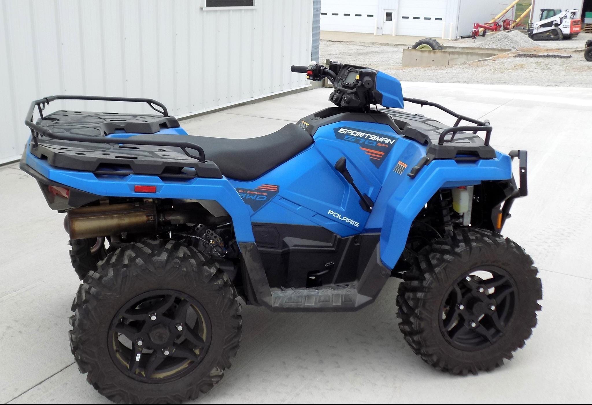 2024 Polaris Sportsman Equipment Image0