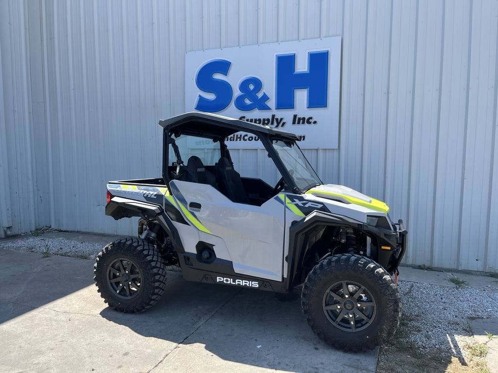 2024 Polaris General XP 1000 Sport Equipment Image0