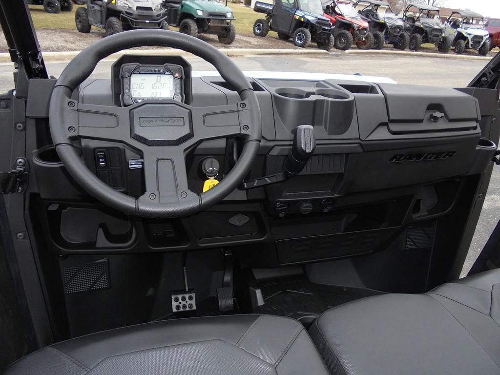 Image of Polaris Ranger 1000 Premium Image 1