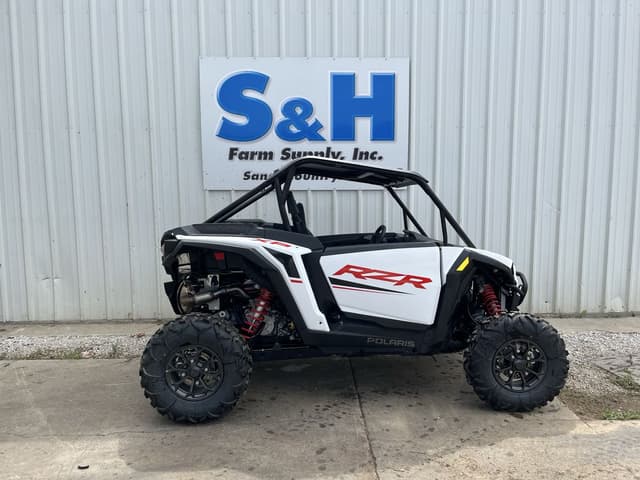 Image of Polaris RZR XP 1000 Sport equipment image 2