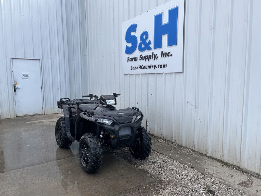 2024 Polaris Sportsman 850 Premium Equipment Image0
