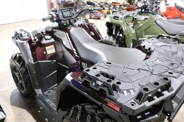Image of Polaris Sportsman 850 Premium equipment image 3