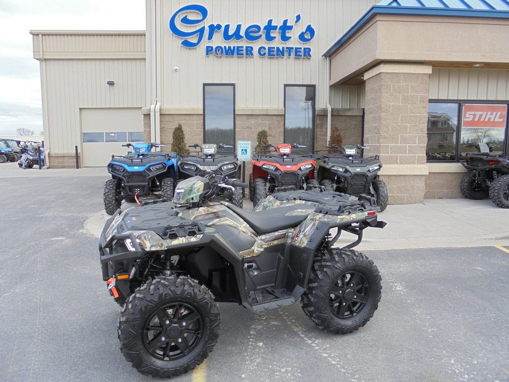 2024 Polaris Sportsman 850 Ultimate Trail Equipment Image0