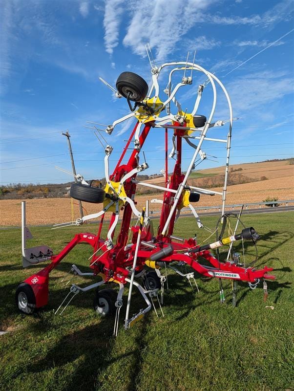 2024 Pottinger HIT 6.80T Equipment Image0