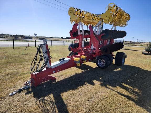 Image of Pottinger Terradisc 8001T Primary image