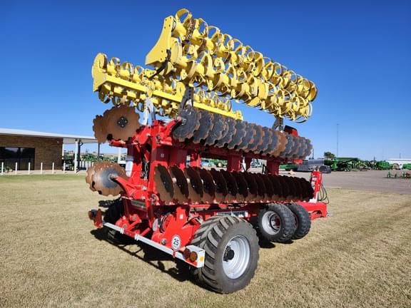 Image of Pottinger Terradisc 8001T equipment image 4