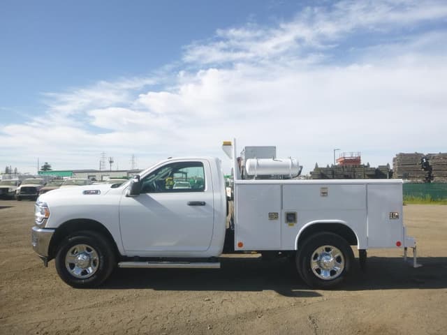 Image of Dodge Ram 2500 equipment image 4