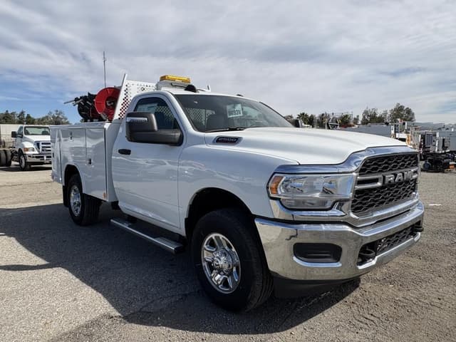 Image of Dodge Ram 2500 equipment image 1