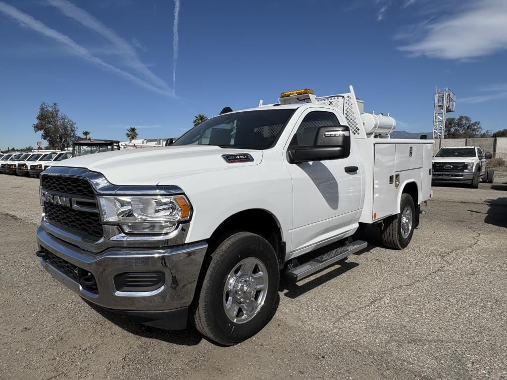 2024 Dodge Ram 2500 Equipment Image0